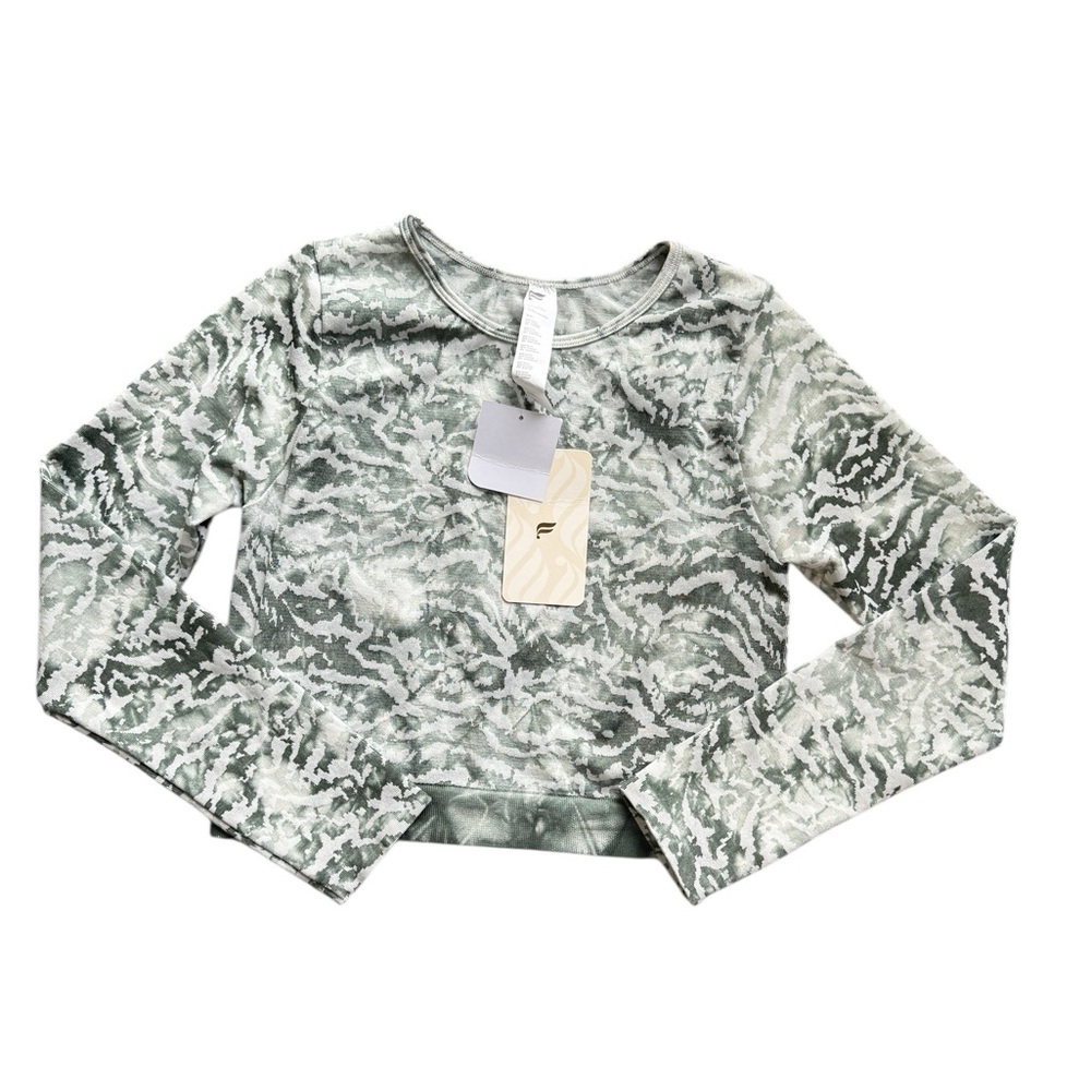 NWTS Fabletics Mari Seamless Long Sleeve Crop Top Sz M Tiger Tie Dye Green White - Picture 6 of 8
